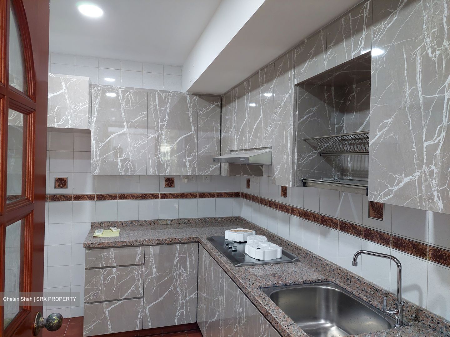 Melville Park (D18), Condominium #529011521